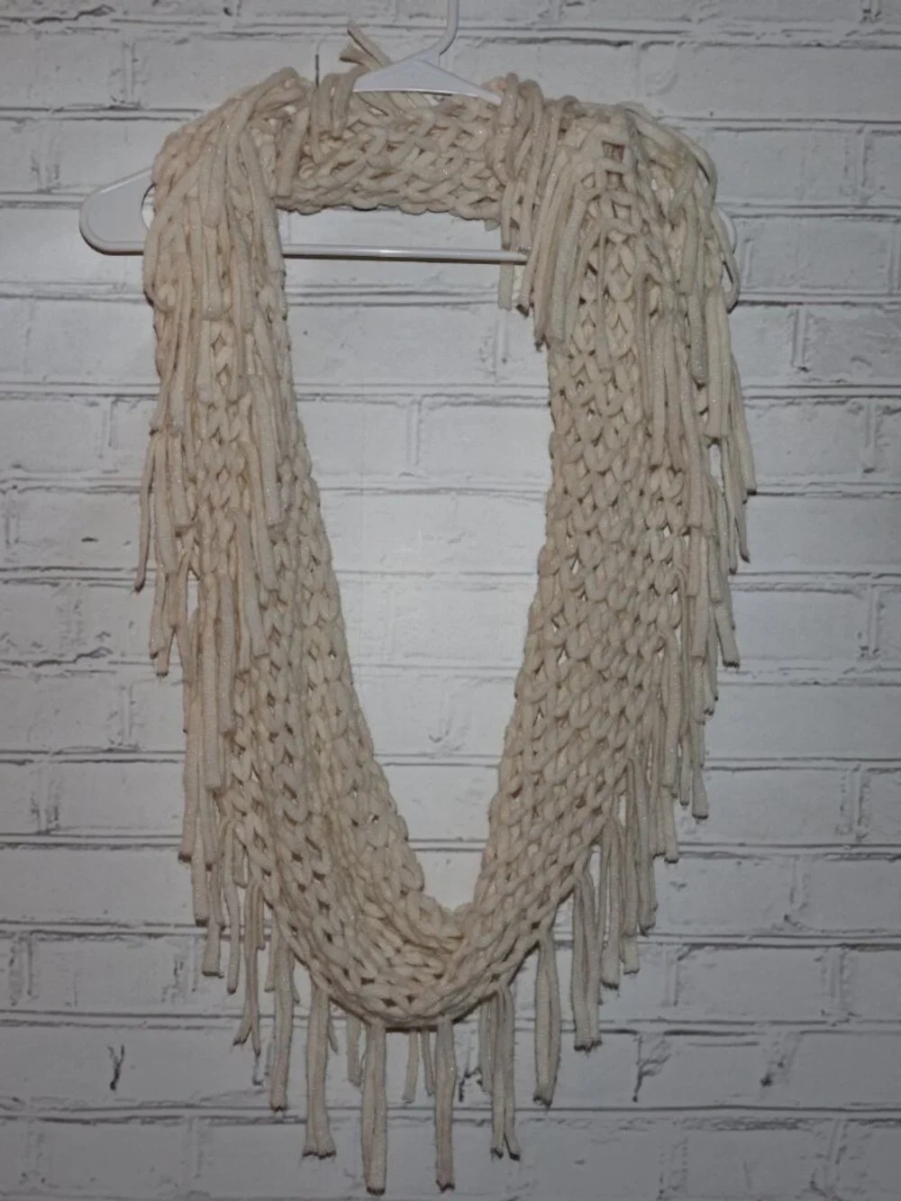✨ Y2K MUDD Glitter Cream Scarf · 50